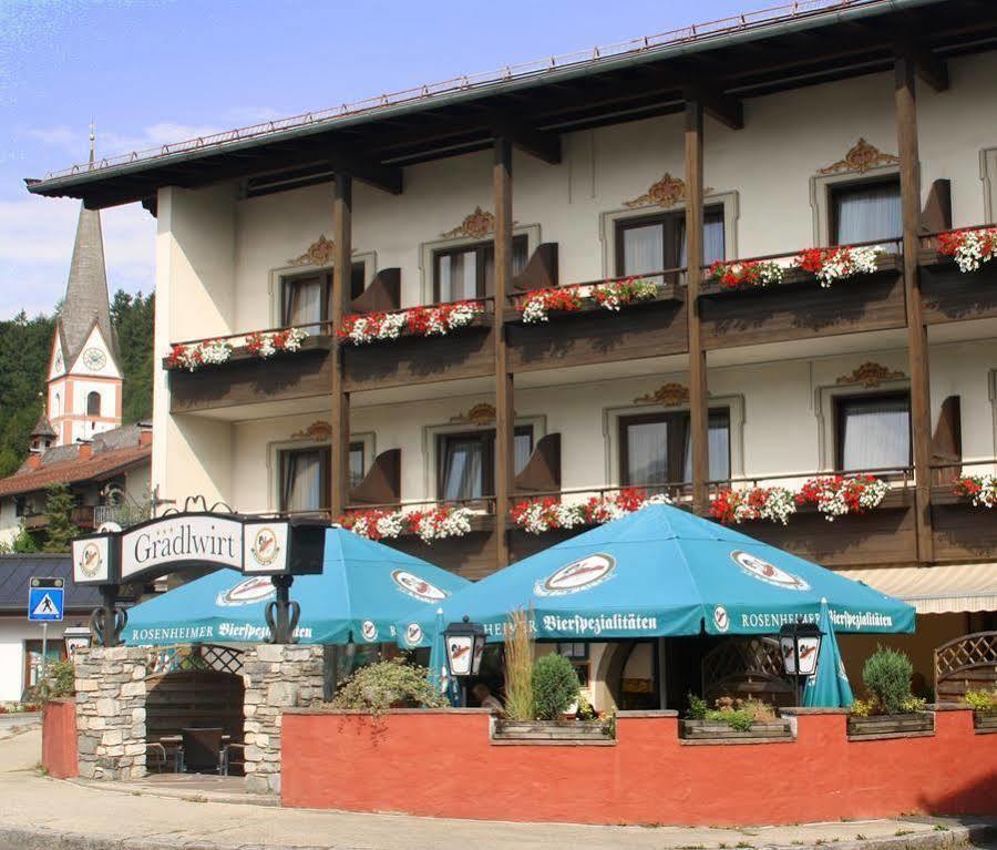 Hotel Restaurant Gradlwirt Niederndorf  Ngoại thất bức ảnh