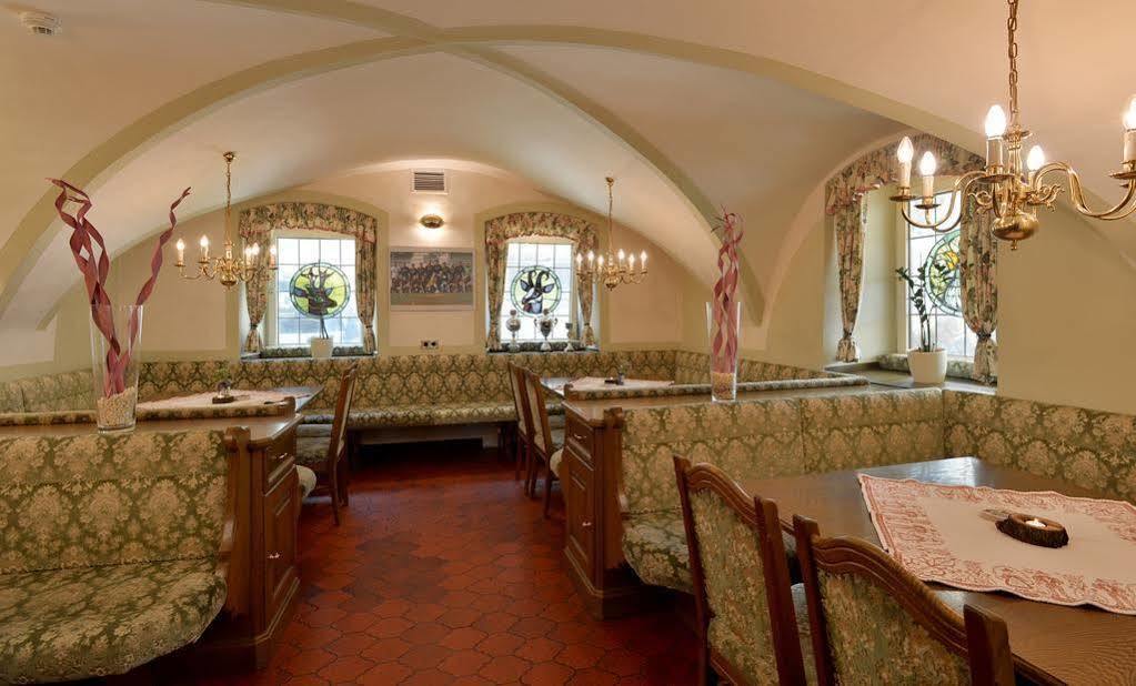 Hotel Restaurant Gradlwirt Niederndorf  Ngoại thất bức ảnh