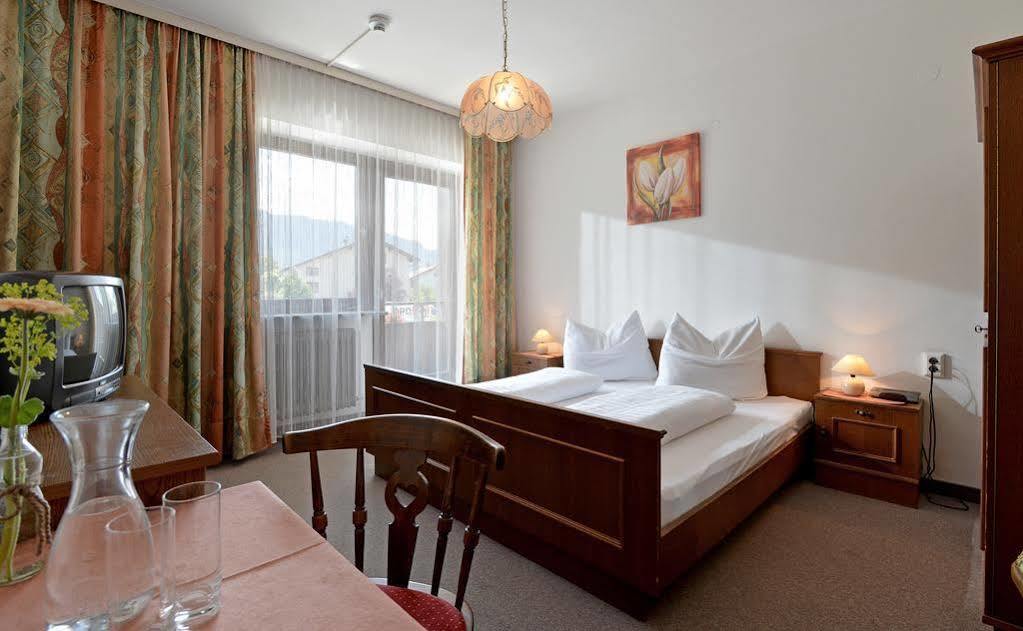 Hotel Restaurant Gradlwirt Niederndorf  Ngoại thất bức ảnh