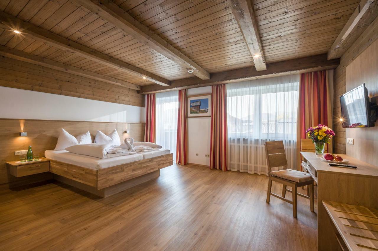 Hotel Restaurant Gradlwirt Niederndorf  Ngoại thất bức ảnh